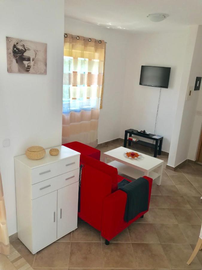 Apartment Pepa Starigrad Paklenica Εξωτερικό φωτογραφία