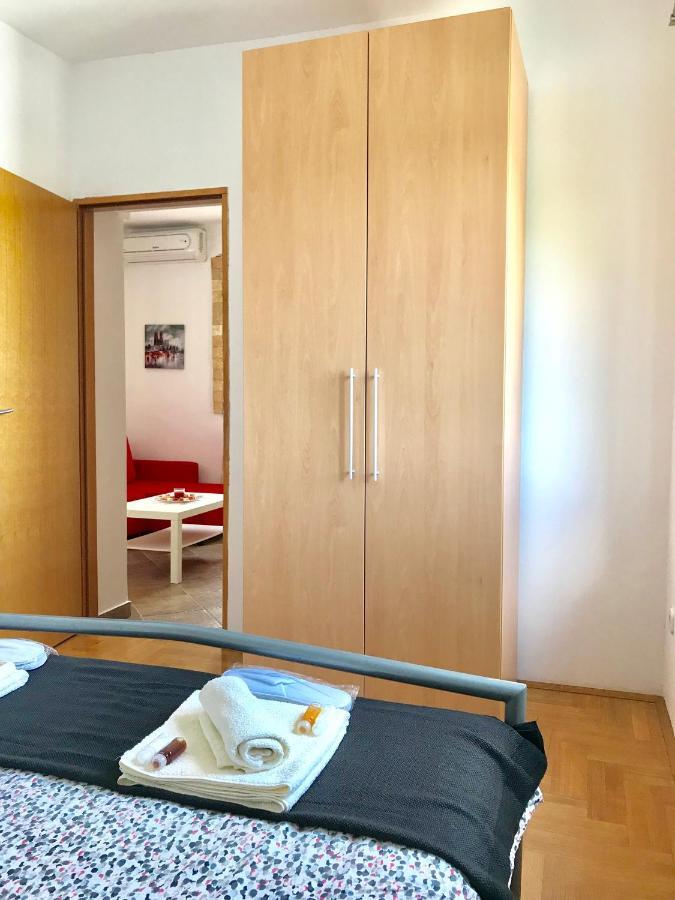 Apartment Pepa Starigrad Paklenica Εξωτερικό φωτογραφία
